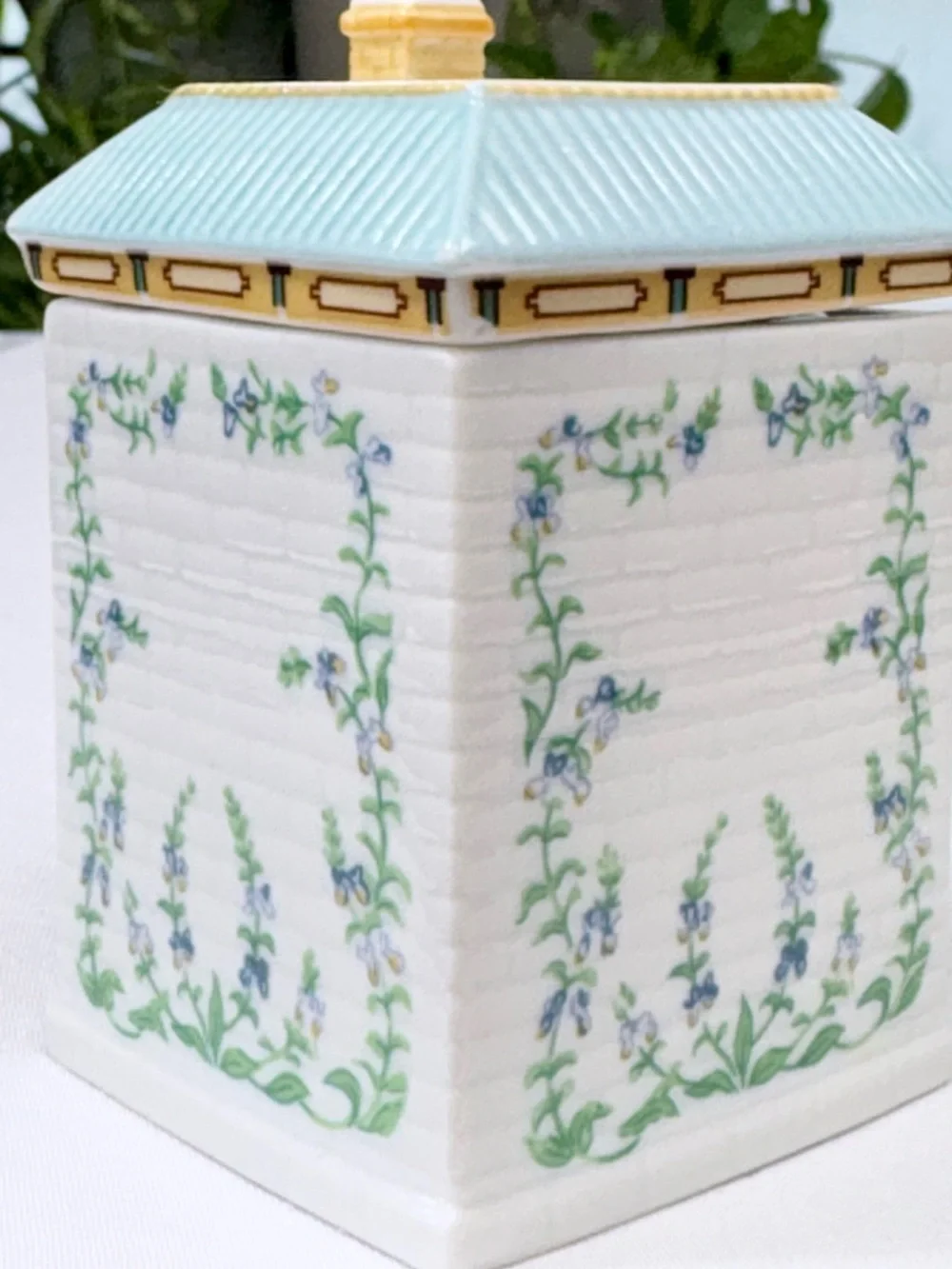 Vintage 1989 Lenox Spice Village “Basil” Jar House